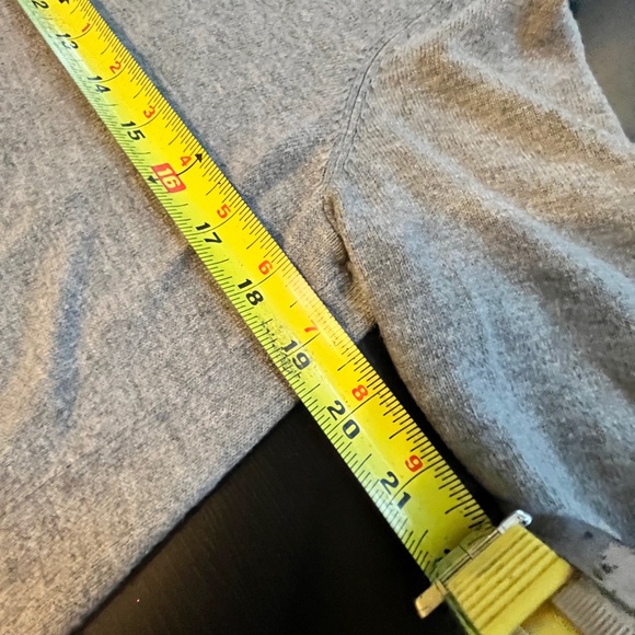 LOFT Light Gray Bell-Shaped Pullover Sweater Size Medium - Picture 11 of 15